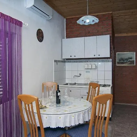 Apartment Bobovisce Brac